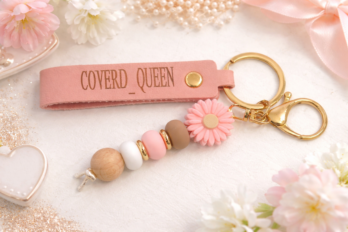 Coverd_Queen Keychain