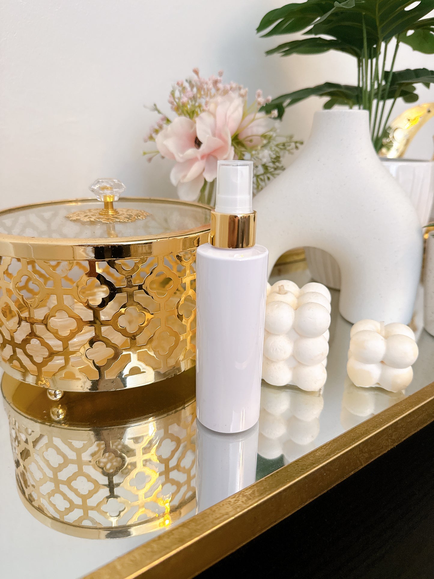 Hijab wrinkle releaser