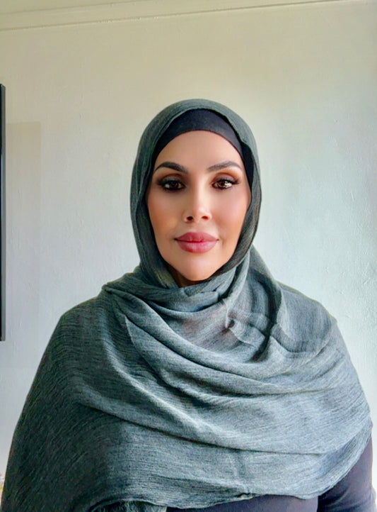 Textured rayon hijab black